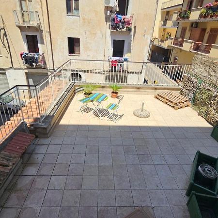 Villa Casa Vacanze Simone à Fondi Extérieur photo