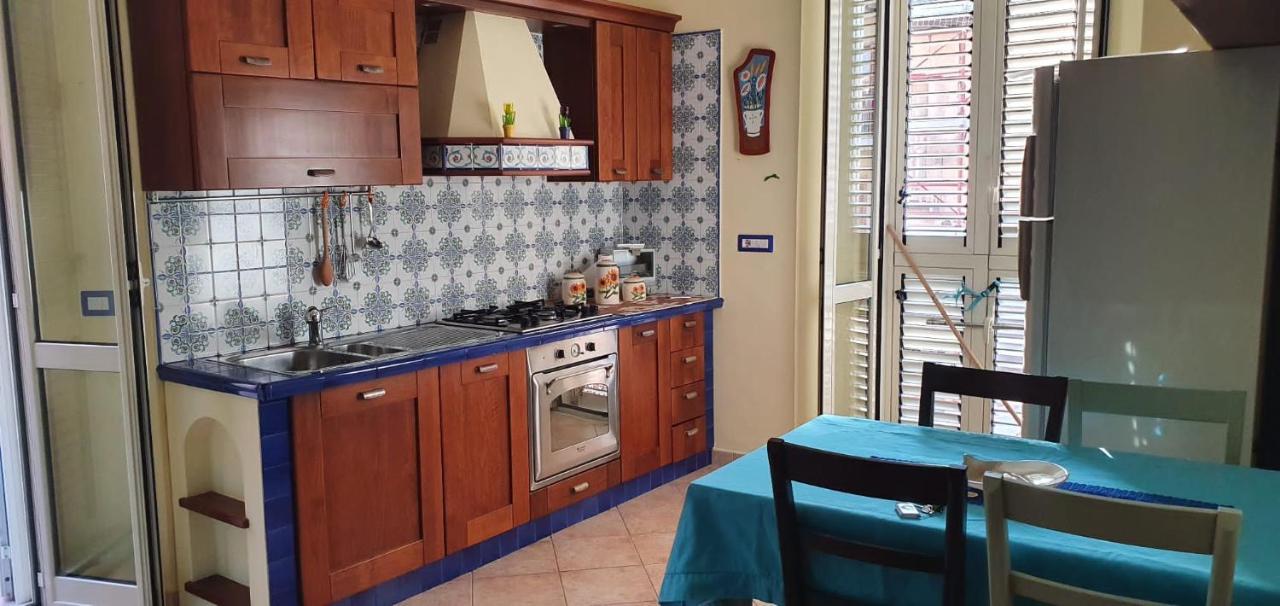 Villa Casa Vacanze Simone à Fondi Extérieur photo